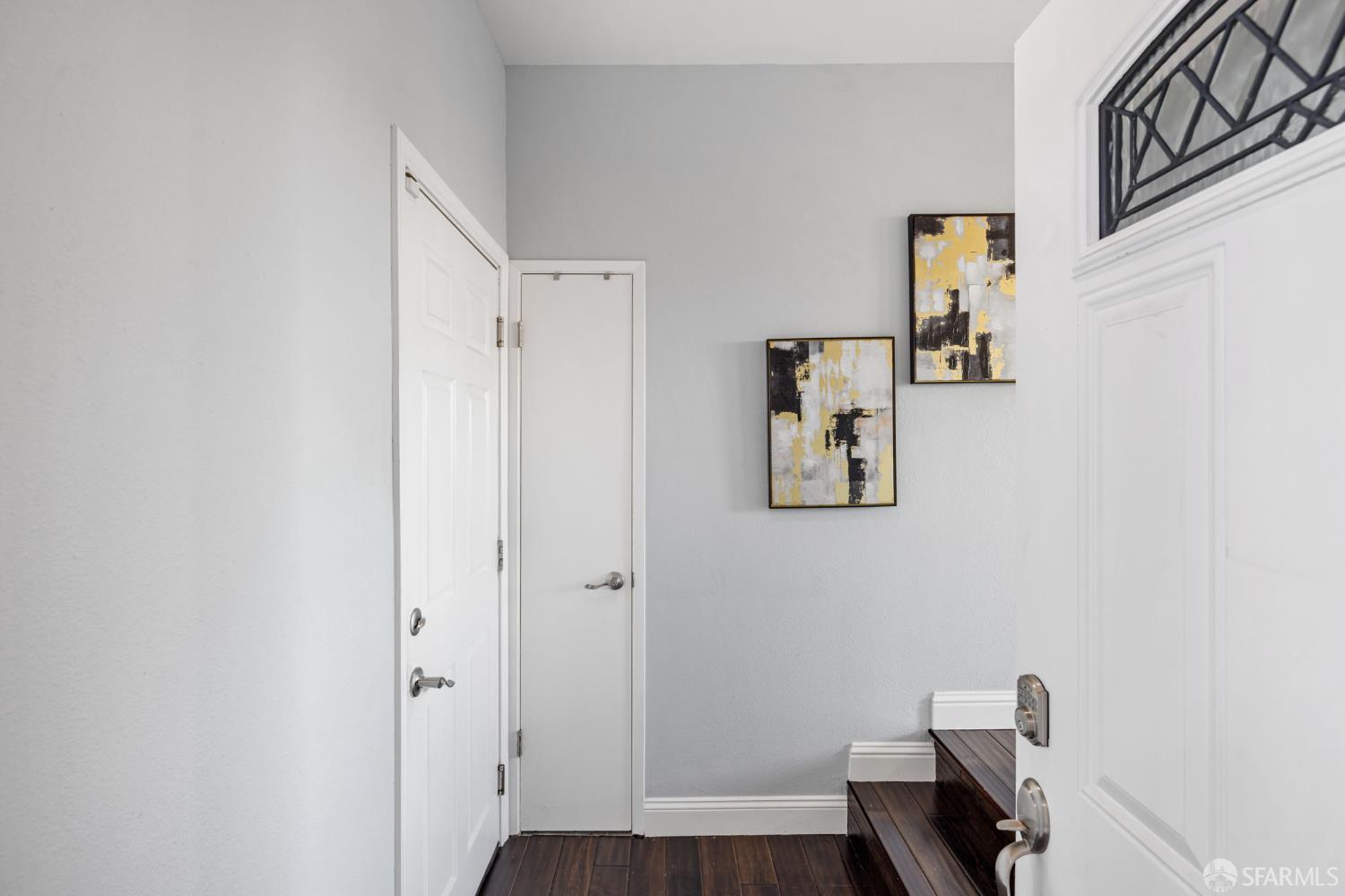 Detail Gallery Image 5 of 57 For 114 Saint Michaels Ct, Daly City,  CA 94015 - 4 Beds | 2/1 Baths