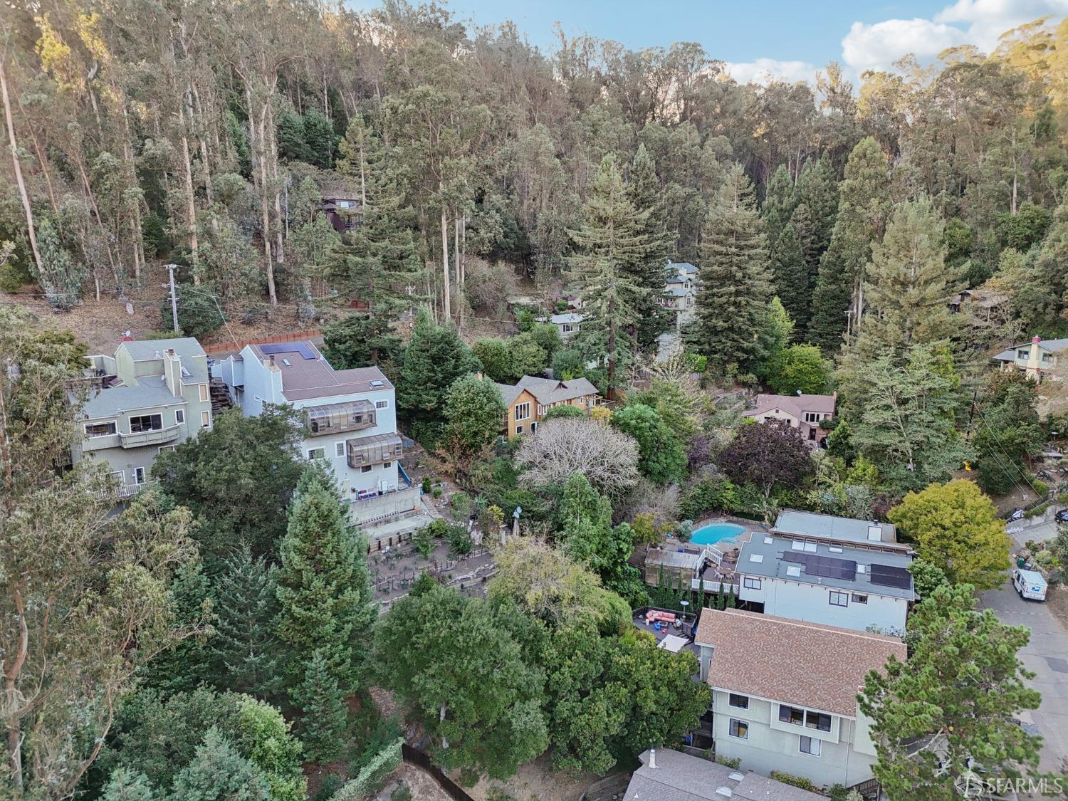 Detail Gallery Image 58 of 65 For 6891 Pinehaven Rd, Oakland,  CA 94611 - 3 Beds | 3 Baths