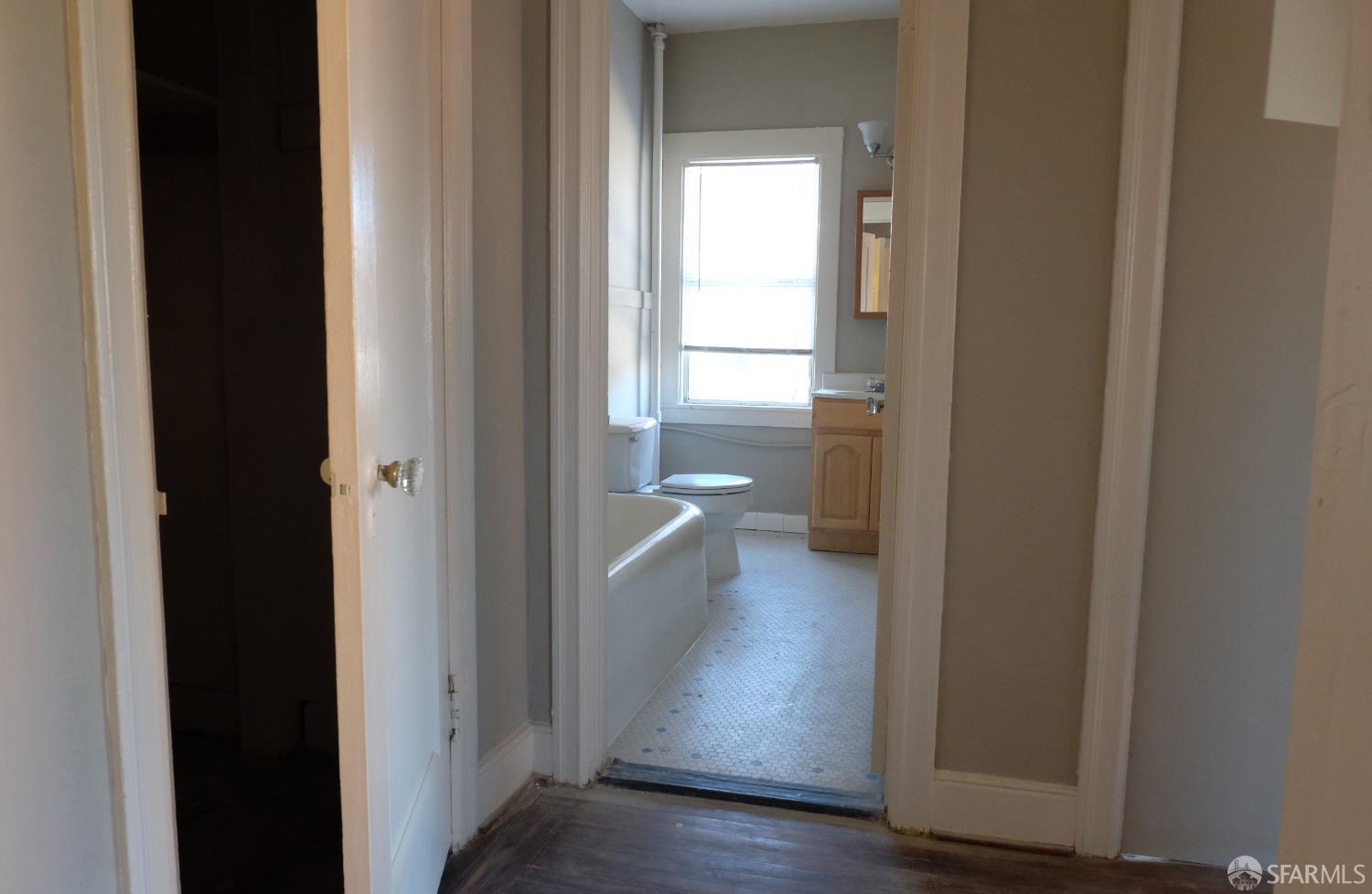 Detail Gallery Image 15 of 50 For 1804 62nd St, Berkeley,  CA 94703 - – Beds | – Baths