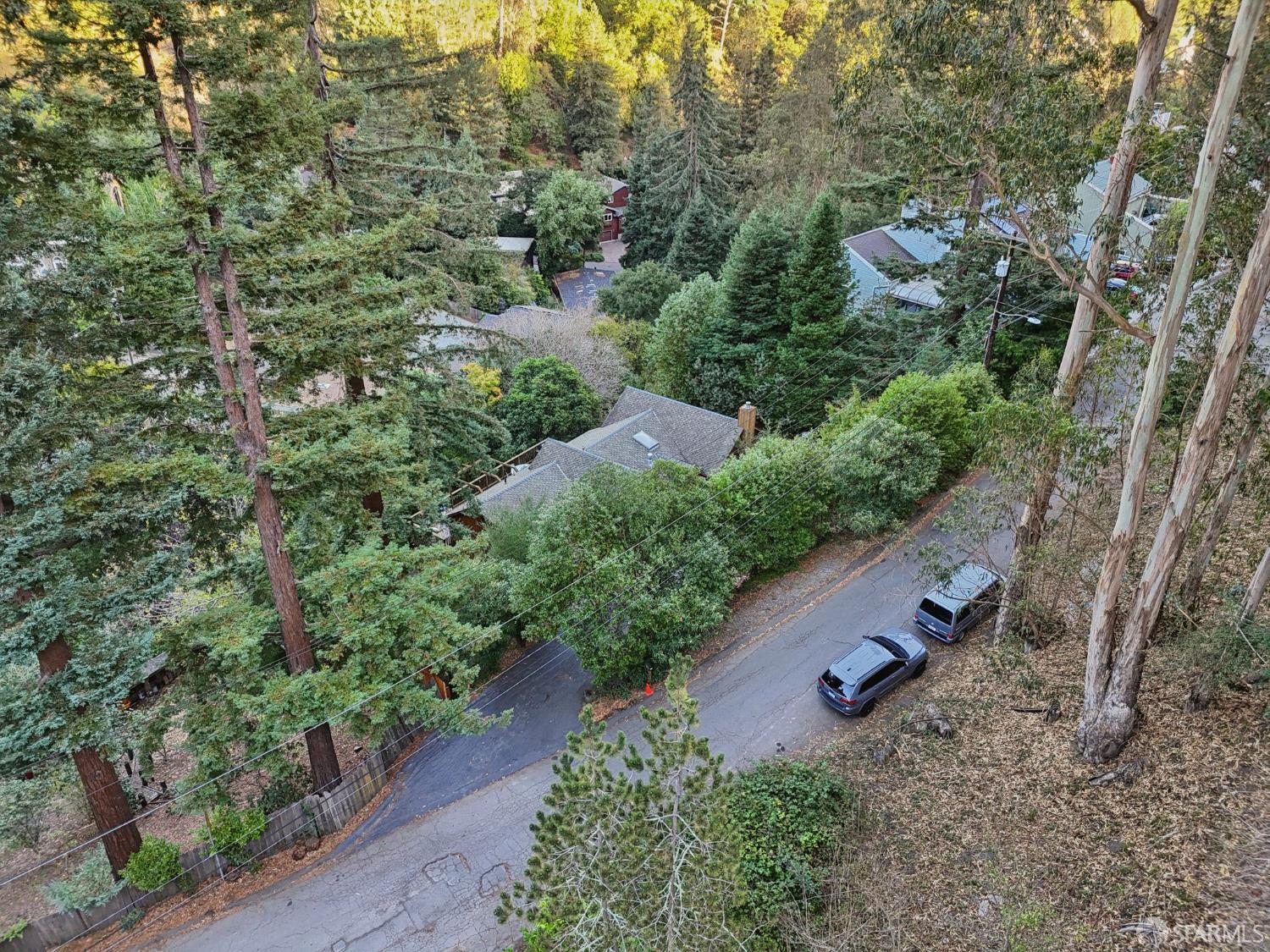 Detail Gallery Image 47 of 65 For 6891 Pinehaven Rd, Oakland,  CA 94611 - 3 Beds | 3 Baths