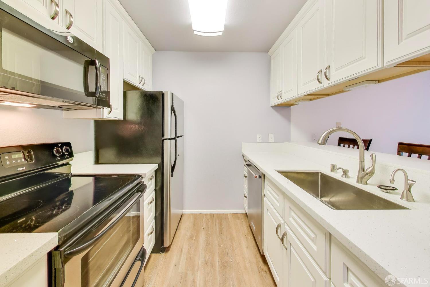 Detail Gallery Image 15 of 48 For 5223 Shelter Creek Ln, San Bruno,  CA 94066 - 1 Beds | 1 Baths