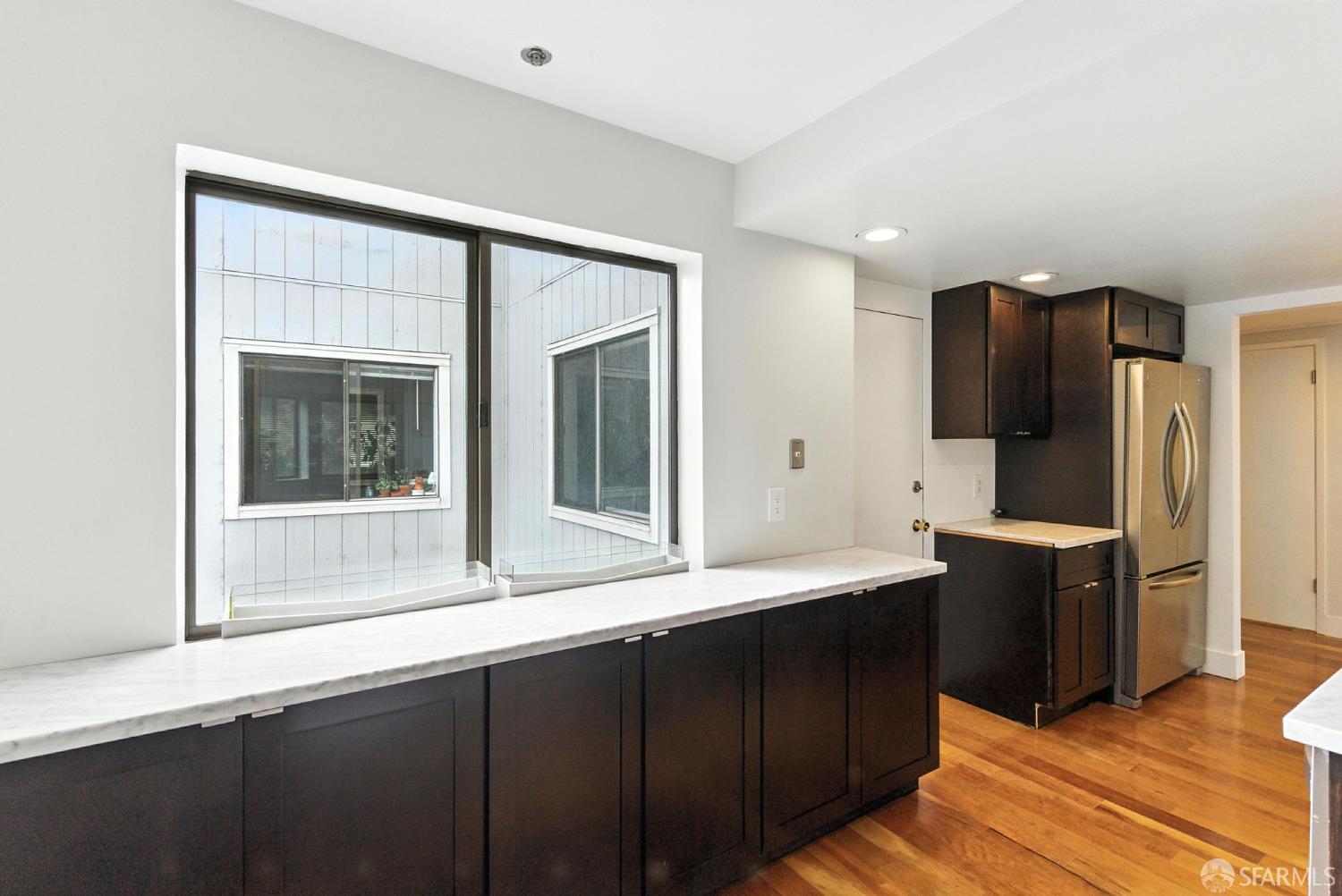 Detail Gallery Image 5 of 16 For 3256 16th St #3,  San Francisco,  CA 94103 - 1 Beds | 1 Baths