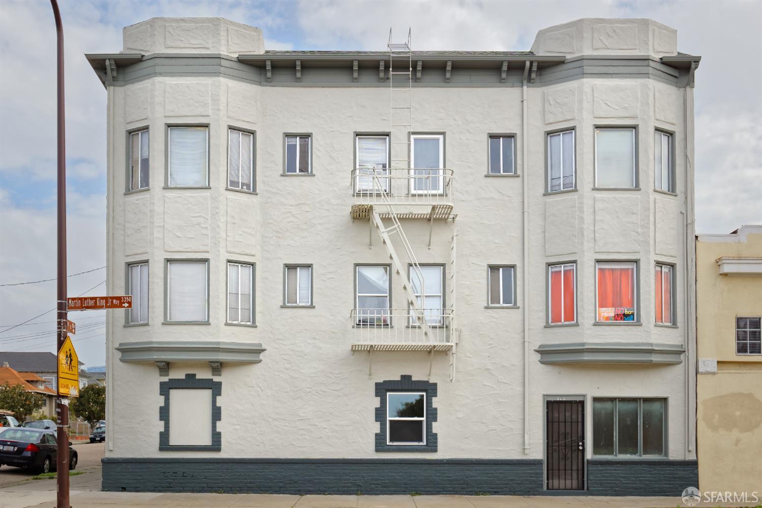 Detail Gallery Image 5 of 50 For 1804 62nd St, Berkeley,  CA 94703 - – Beds | – Baths