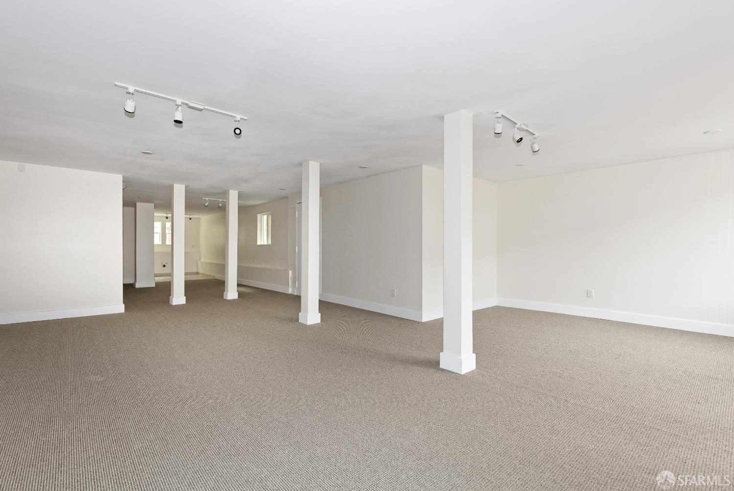 Detail Gallery Image 10 of 50 For 1804 62nd St, Berkeley,  CA 94703 - – Beds | – Baths