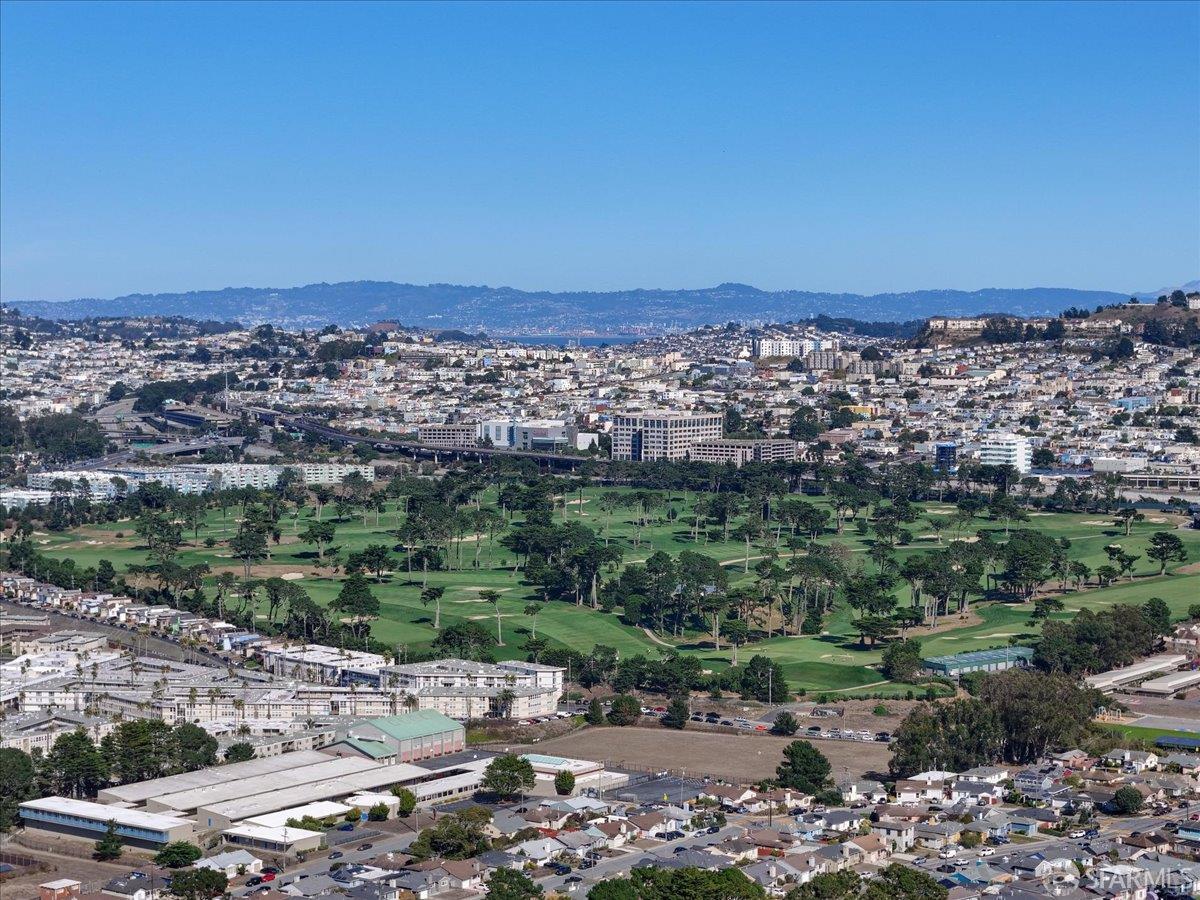 Detail Gallery Image 87 of 90 For 86 Hillview Ct, Daly City,  CA 94015 - 6 Beds | 4 Baths