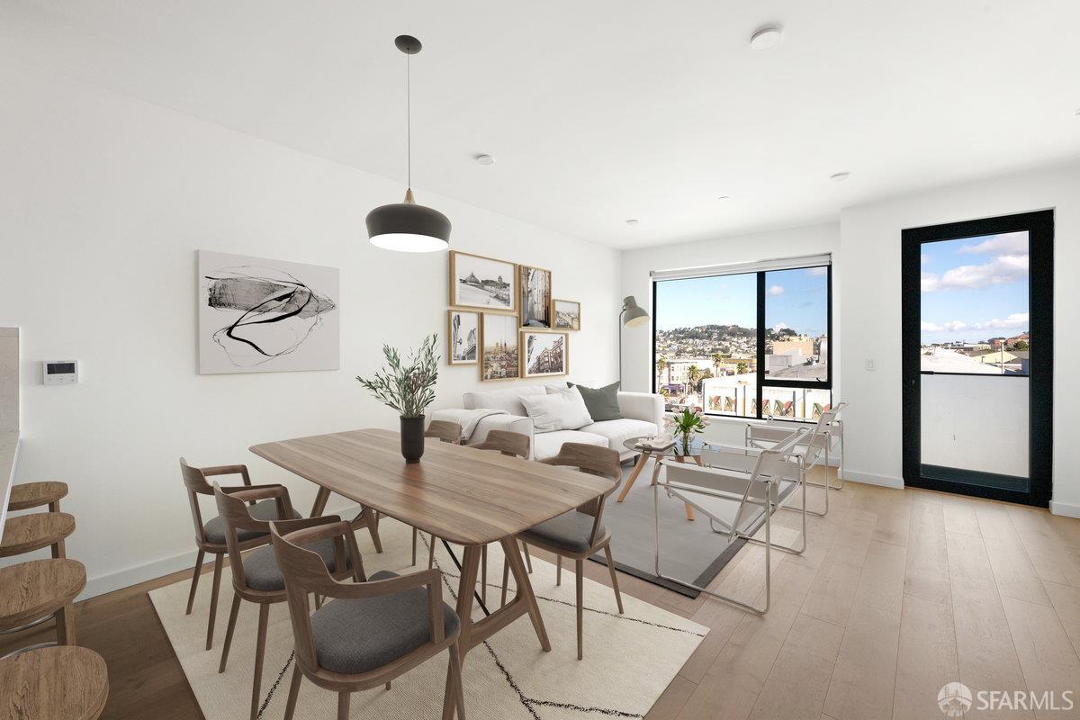 MLS: 425067218 Condo For Sale