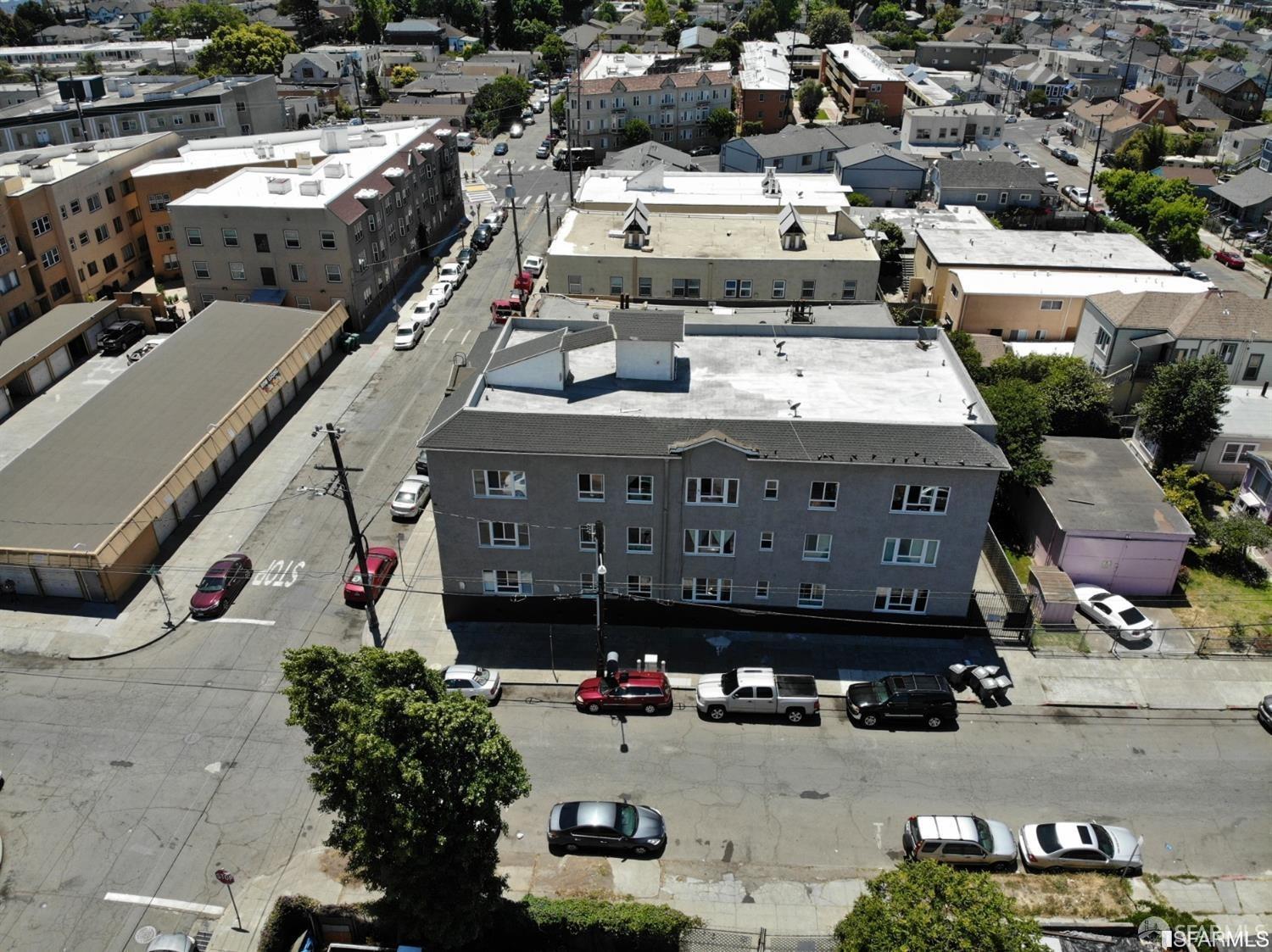 Detail Gallery Image 5 of 5 For 1945 26th Ave, Oakland,  CA 94601 - – Beds | – Baths