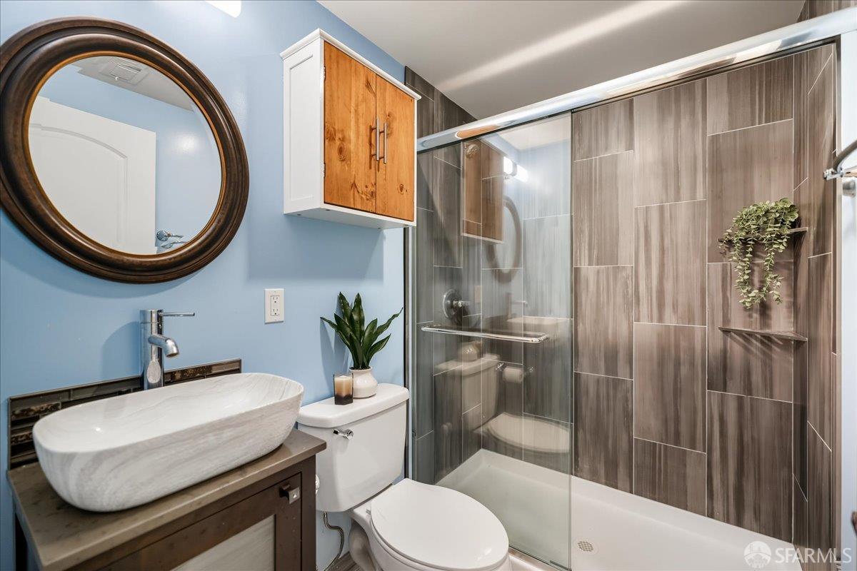 Detail Gallery Image 37 of 90 For 86 Hillview Ct, Daly City,  CA 94015 - 6 Beds | 4 Baths