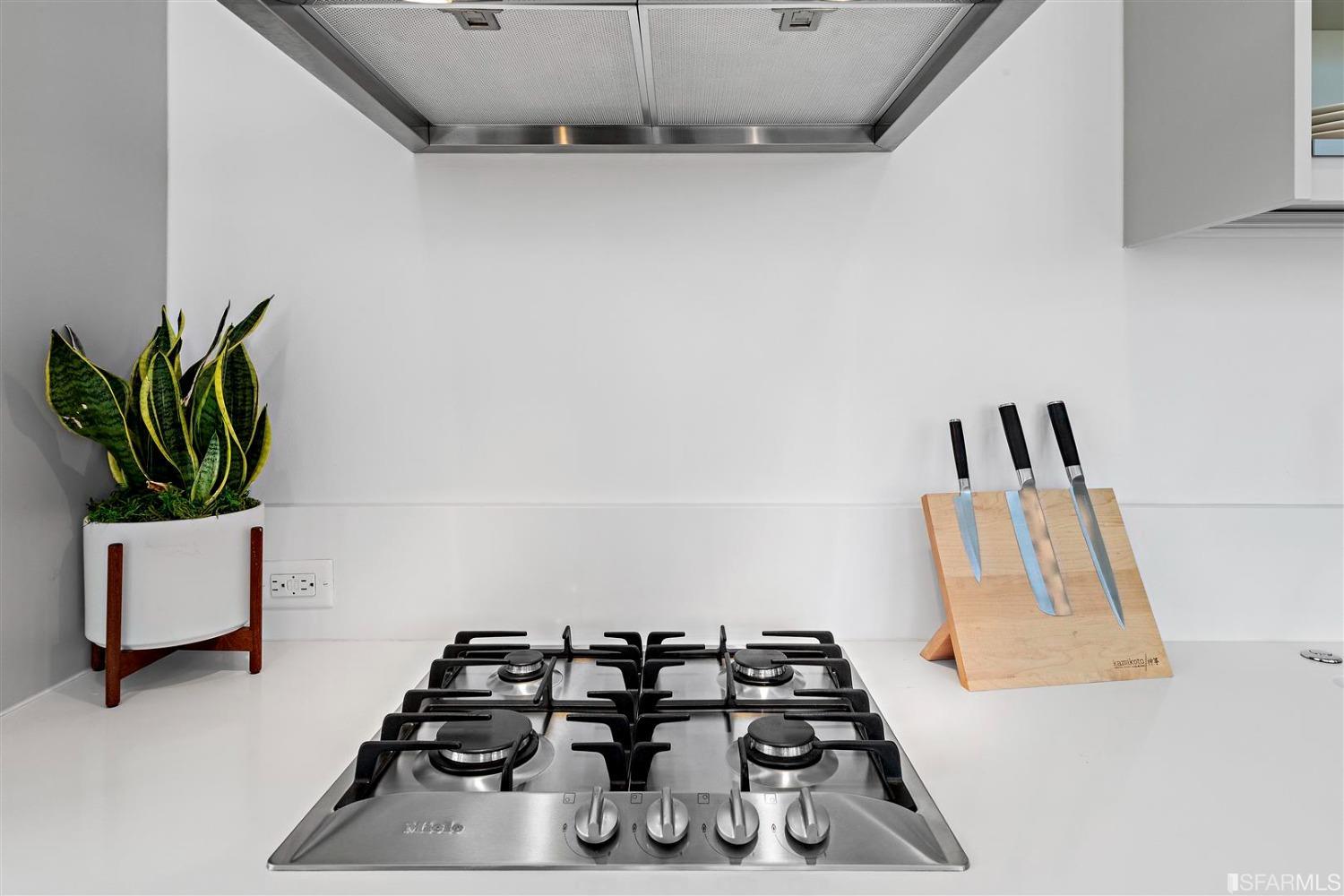 Detail Gallery Image 10 of 61 For 1545 Pine St #509,  San Francisco,  CA 94109 - 1 Beds | 1 Baths