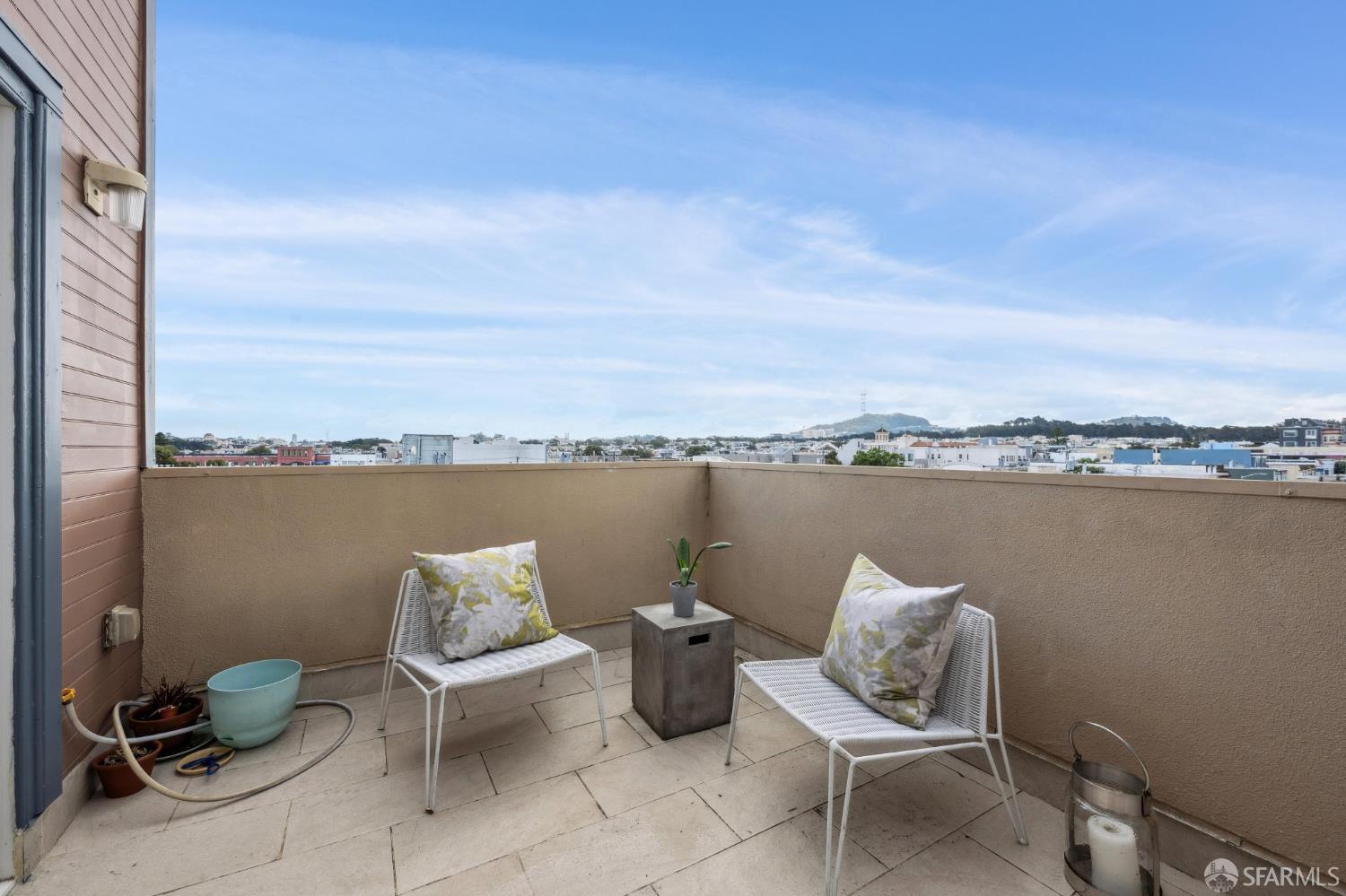 Detail Gallery Image 21 of 67 For 375 25th Ave #401,  San Francisco,  CA 94121 - 3 Beds | 2 Baths