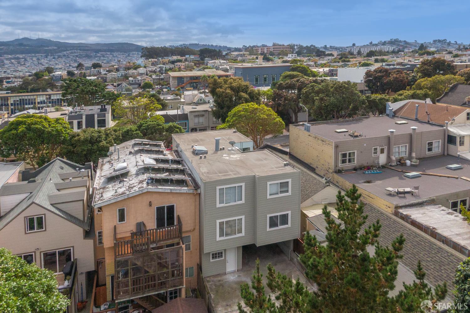 Detail Gallery Image 45 of 52 For 554 Monterey Blvd, San Francisco,  CA 94127 - – Beds | – Baths