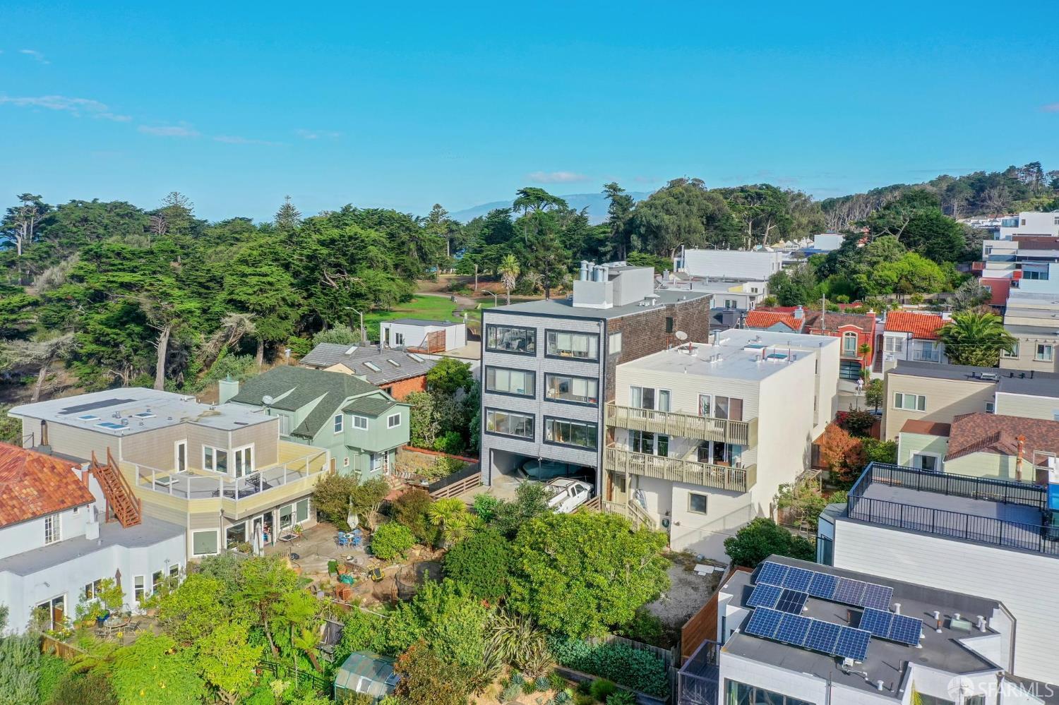 Detail Gallery Image 8 of 15 For 5635 Anza St, San Francisco,  CA 94121 - – Beds | – Baths