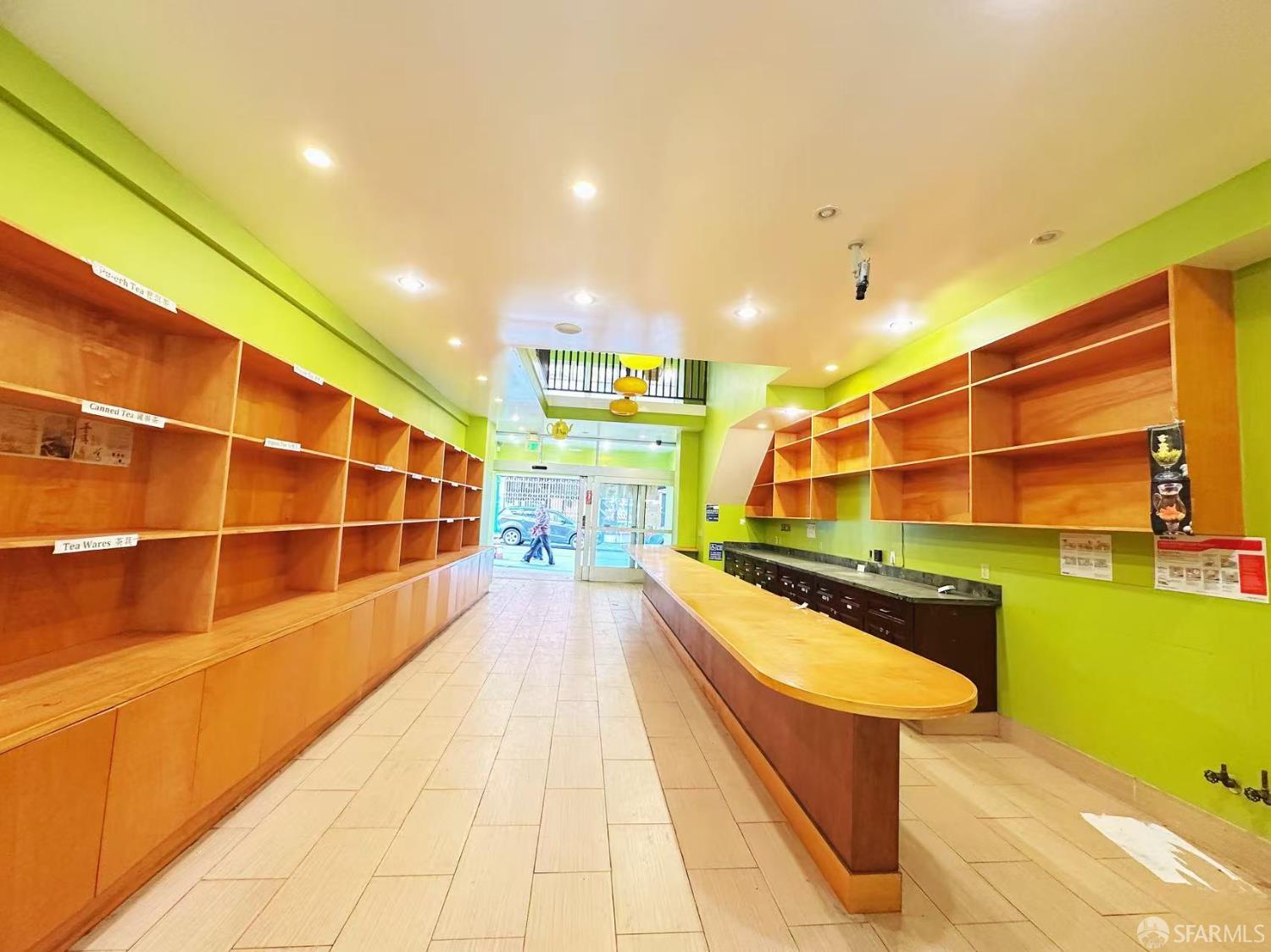 Detail Gallery Image 5 of 25 For 550 Grant Ave, San Francisco,  CA 94108 - – Beds | – Baths