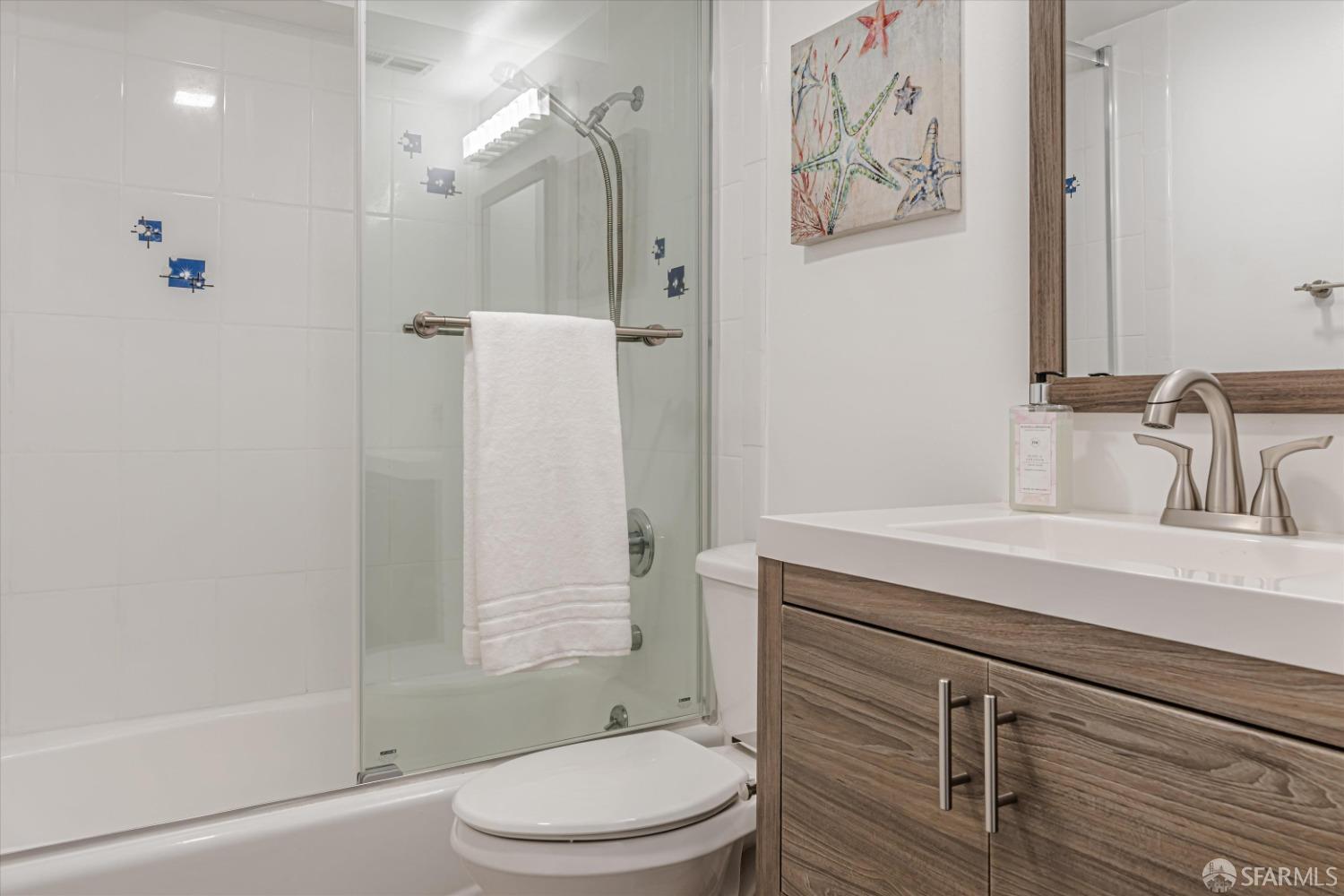 Detail Gallery Image 19 of 31 For 228 Mastick Ave, San Bruno,  CA 94066 - 3 Beds | 2 Baths