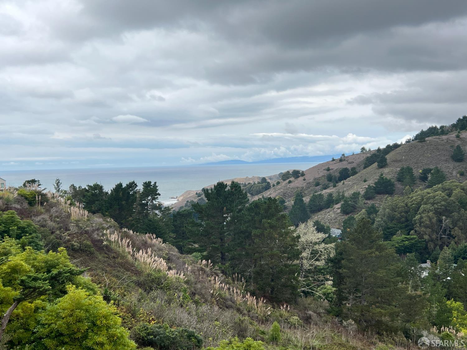 Detail Gallery Image 21 of 24 For 945 Fassler Ave, Pacifica,  CA 94044 - 2 Beds | 2/1 Baths