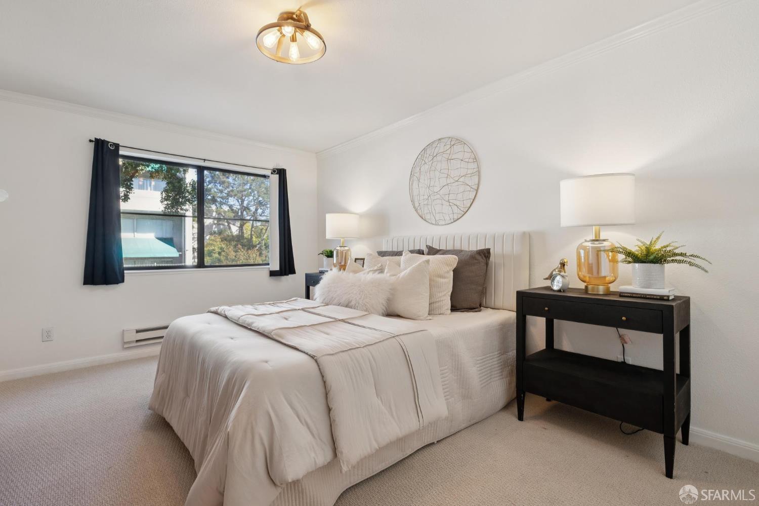 Detail Gallery Image 24 of 45 For 1365 Scott St #2,  San Francisco,  CA 94115 - 2 Beds | 1/1 Baths