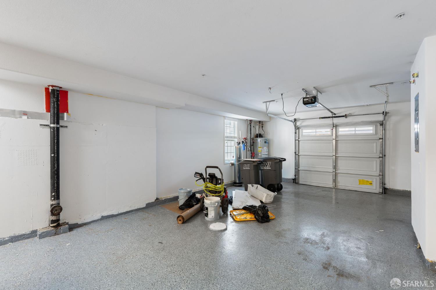 Detail Gallery Image 34 of 41 For 3613 Whitworth Dr, Dublin,  CA 94568 - 3 Beds | 3/1 Baths