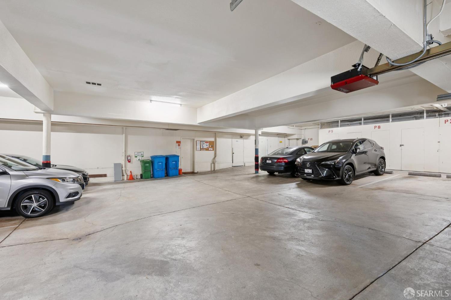 Detail Gallery Image 35 of 45 For 1365 Scott St #2,  San Francisco,  CA 94115 - 2 Beds | 1/1 Baths