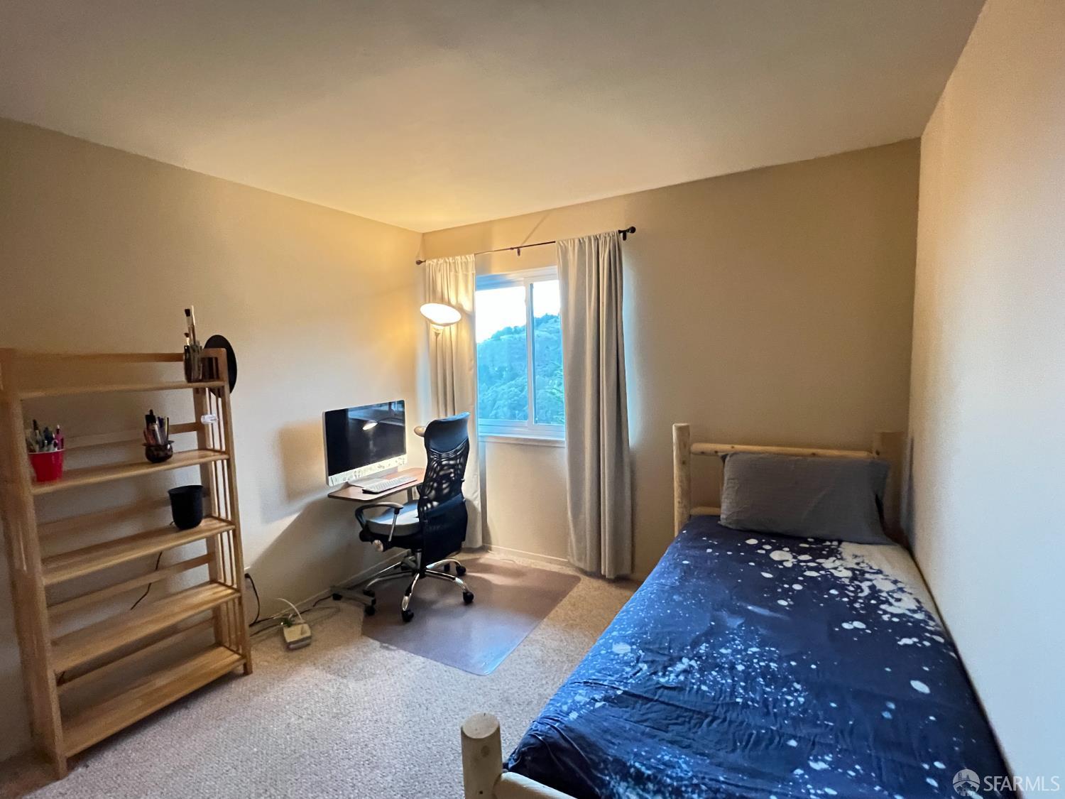 Detail Gallery Image 11 of 24 For 945 Fassler Ave, Pacifica,  CA 94044 - 2 Beds | 2/1 Baths