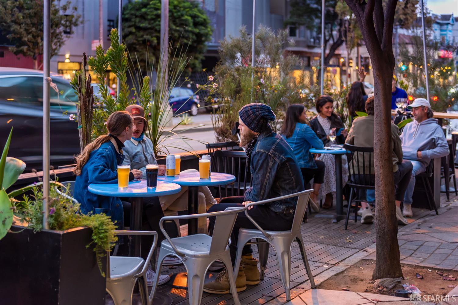 Detail Gallery Image 27 of 29 For 558 Central Ave, San Francisco,  CA 94117 - 2 Beds | 2 Baths