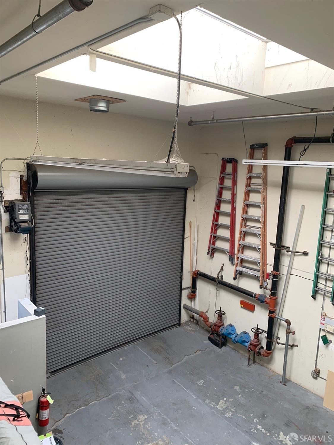 Detail Gallery Image 16 of 16 For 870 Innes Ave, San Francisco,  CA 94124 - – Beds | – Baths