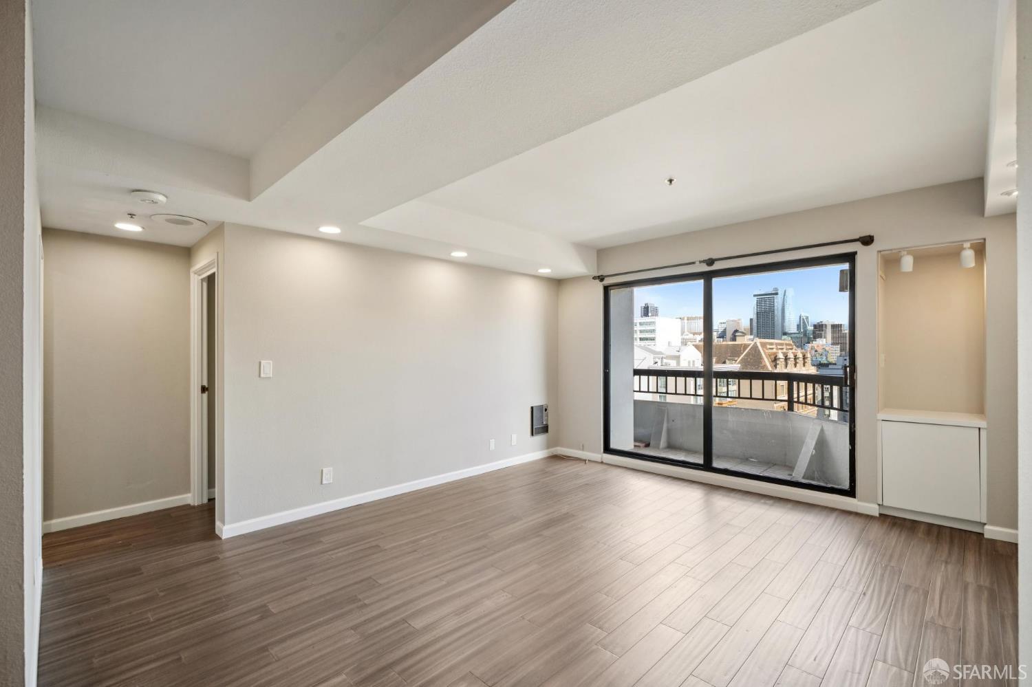 Detail Gallery Image 12 of 33 For 601 Van Ness Ave #812,  San Francisco,  CA 94102 - 1 Beds | 1 Baths