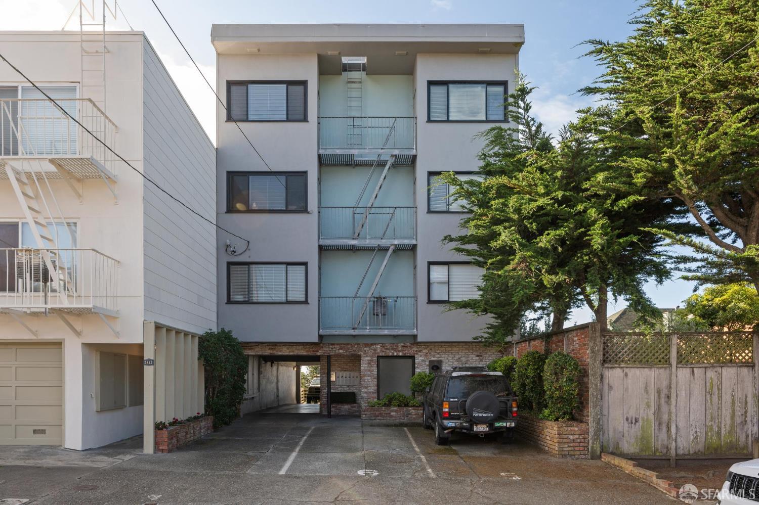 Detail Gallery Image 2 of 15 For 5635 Anza St, San Francisco,  CA 94121 - – Beds | – Baths