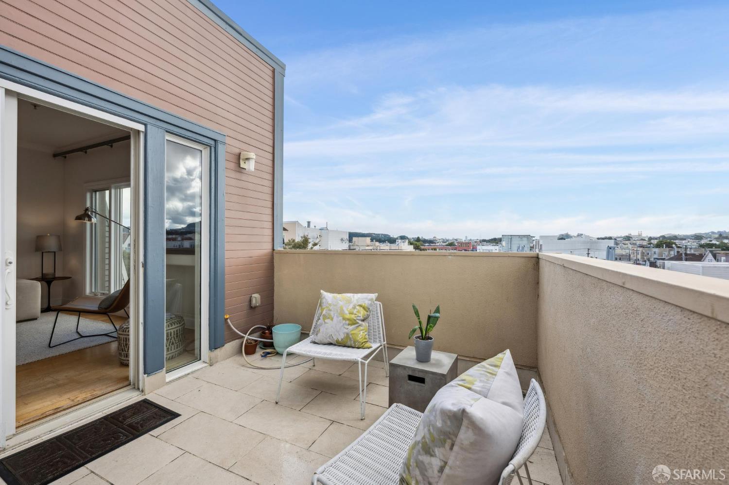 Detail Gallery Image 25 of 67 For 375 25th Ave #401,  San Francisco,  CA 94121 - 3 Beds | 2 Baths