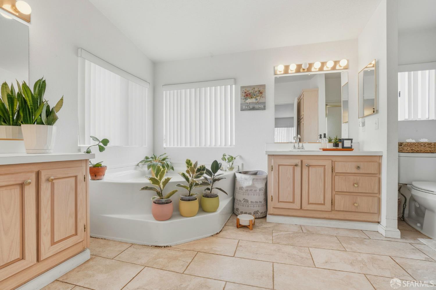 Detail Gallery Image 27 of 35 For 236 Seashore Dr, Daly City,  CA 94014 - 0 Beds | 0 Baths