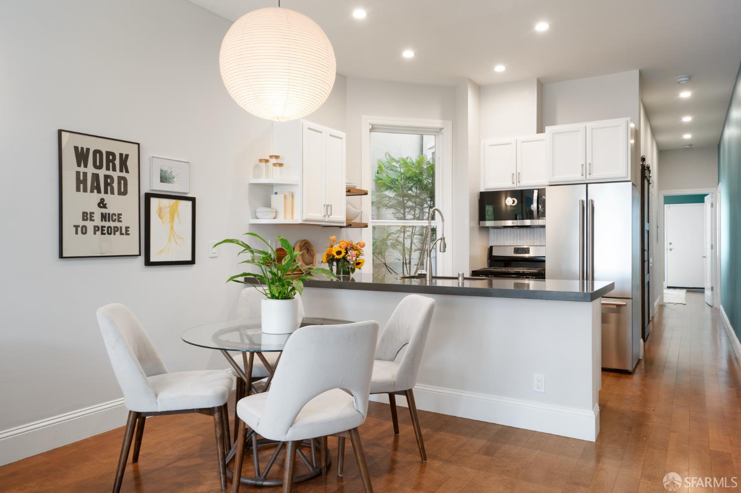 Detail Gallery Image 7 of 29 For 558 Central Ave, San Francisco,  CA 94117 - 2 Beds | 2 Baths