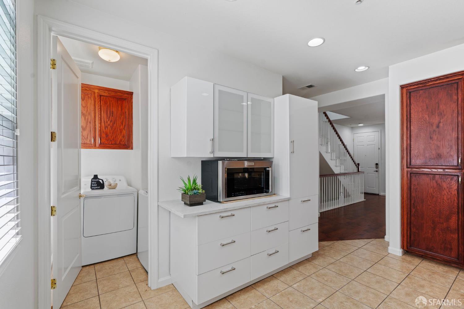 Detail Gallery Image 15 of 41 For 3613 Whitworth Dr, Dublin,  CA 94568 - 3 Beds | 3/1 Baths