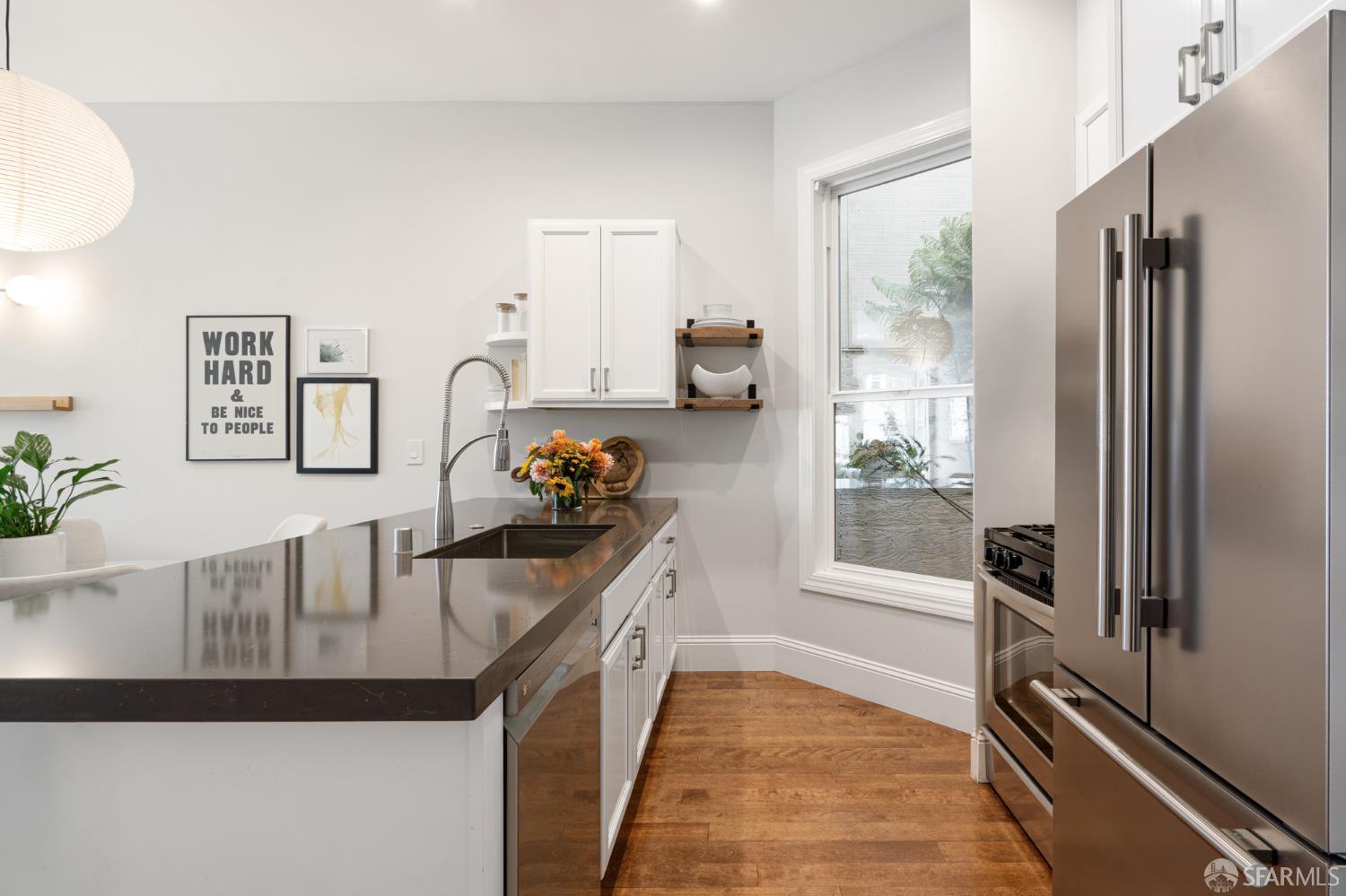 Detail Gallery Image 8 of 29 For 558 Central Ave, San Francisco,  CA 94117 - 2 Beds | 2 Baths