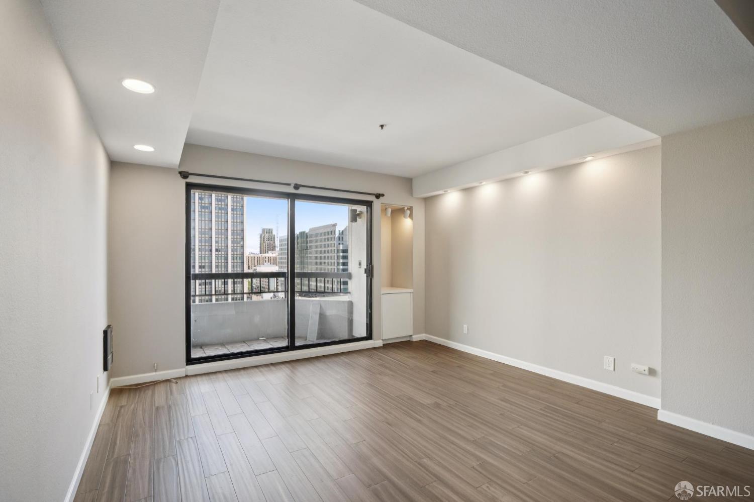 Detail Gallery Image 13 of 33 For 601 Van Ness Ave #812,  San Francisco,  CA 94102 - 1 Beds | 1 Baths