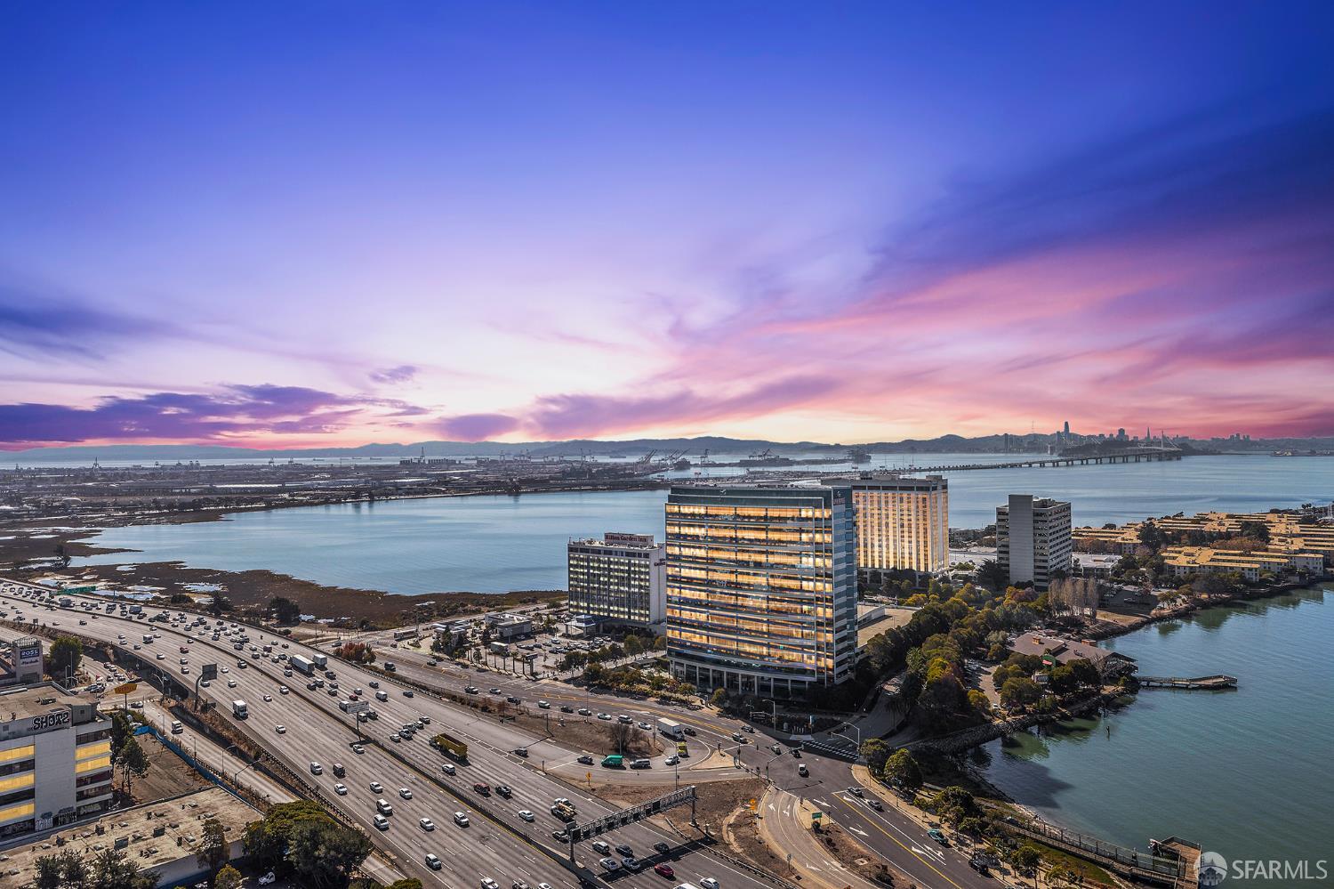 Detail Gallery Image 68 of 79 For 6363 Christie Ave #1203,  Emeryville,  CA 94608 - 1 Beds | 1 Baths