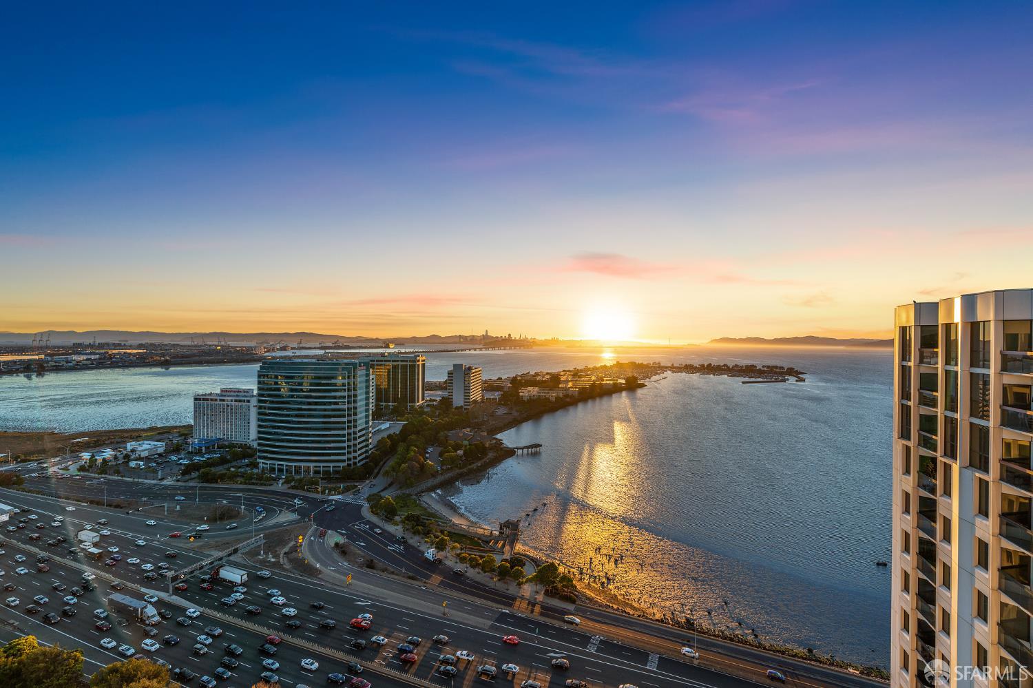 Detail Gallery Image 69 of 79 For 6363 Christie Ave #1203,  Emeryville,  CA 94608 - 1 Beds | 1 Baths