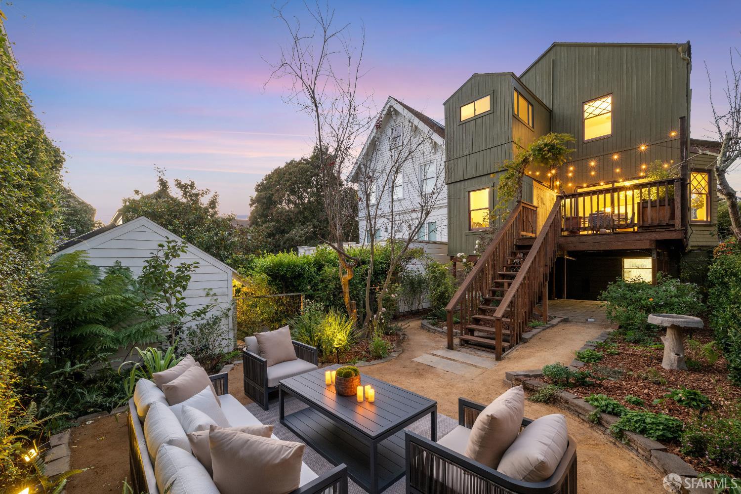 Detail Gallery Image 4 of 45 For 25 Parnassus Ave, San Francisco,  CA 94117 - 3 Beds | 2/1 Baths