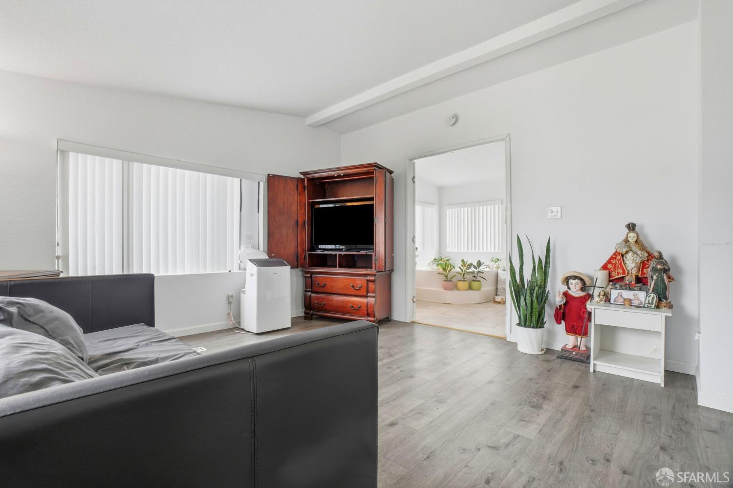 Detail Gallery Image 11 of 35 For 236 Seashore Dr, Daly City,  CA 94014 - 0 Beds | 0 Baths