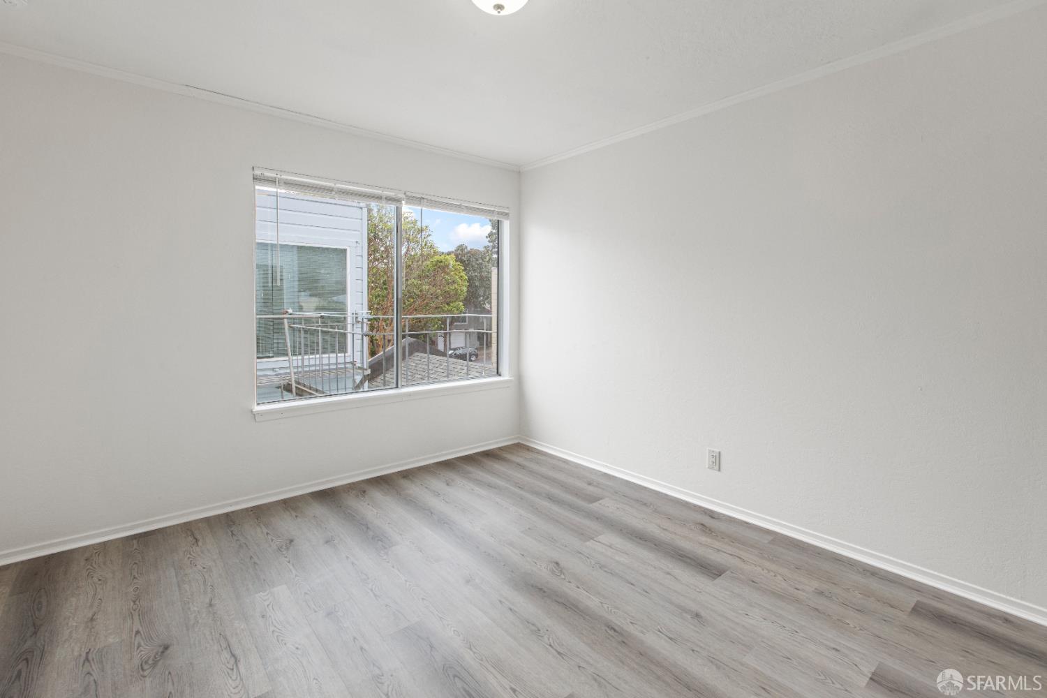 Detail Gallery Image 12 of 52 For 554 Monterey Blvd, San Francisco,  CA 94127 - – Beds | – Baths