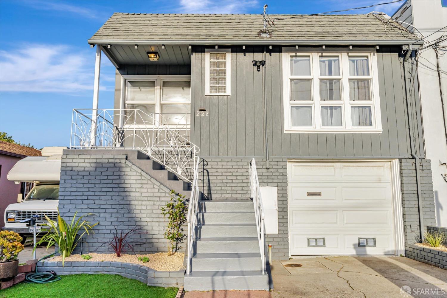 Detail Gallery Image 27 of 31 For 228 Mastick Ave, San Bruno,  CA 94066 - 3 Beds | 2 Baths