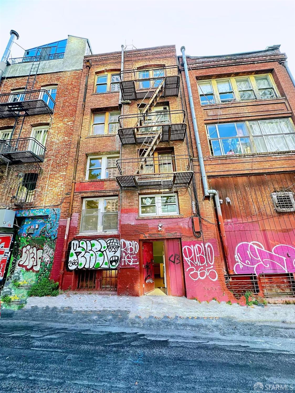 Detail Gallery Image 13 of 25 For 550 Grant Ave, San Francisco,  CA 94108 - – Beds | – Baths