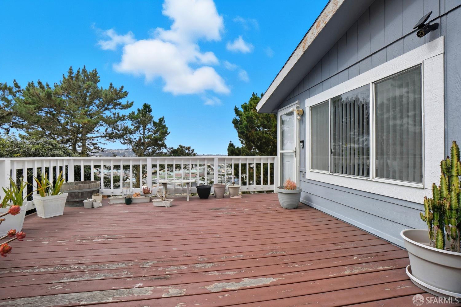 Detail Gallery Image 4 of 35 For 236 Seashore Dr, Daly City,  CA 94014 - 0 Beds | 0 Baths