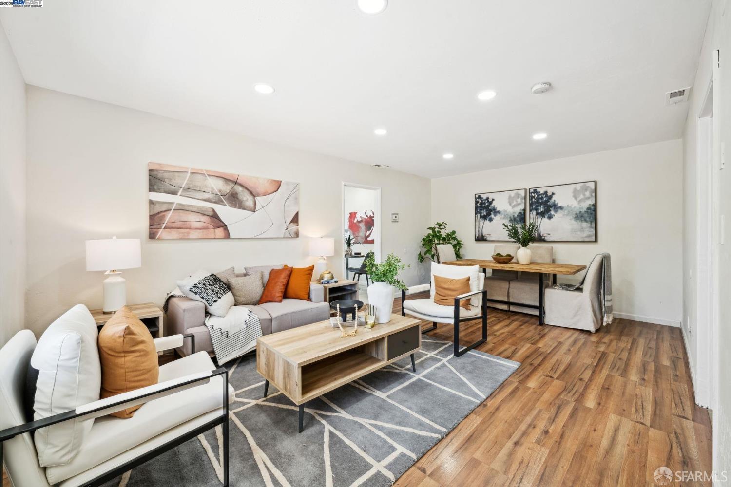 Detail Gallery Image 4 of 48 For 16829 Daryl Ave, San Lorenzo,  CA 94580 - 5 Beds | 2 Baths