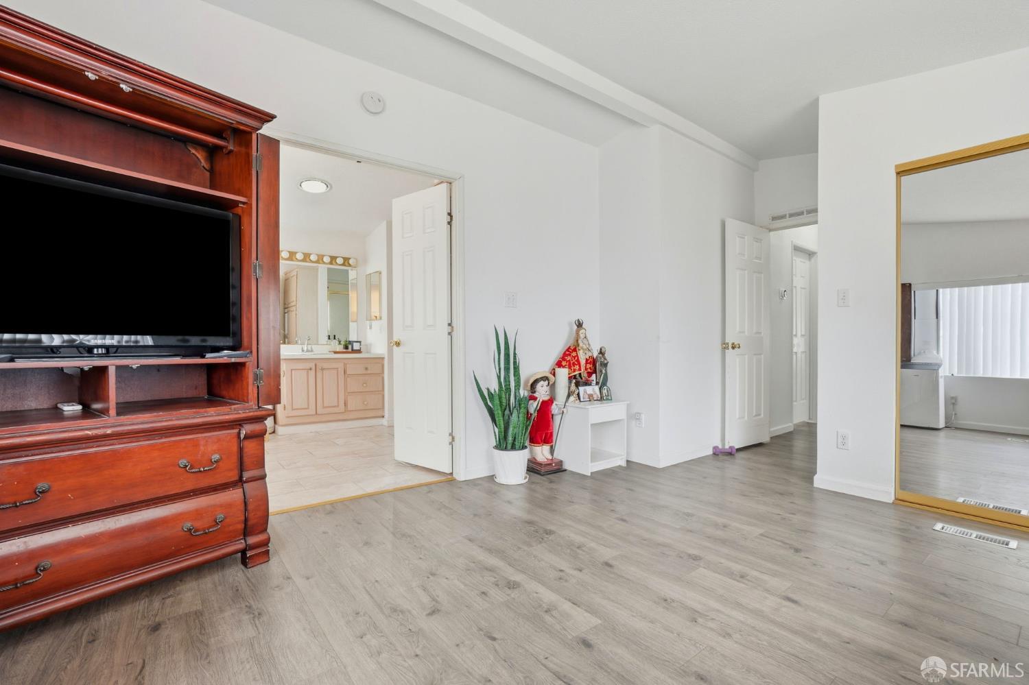 Detail Gallery Image 12 of 35 For 236 Seashore Dr, Daly City,  CA 94014 - 0 Beds | 0 Baths