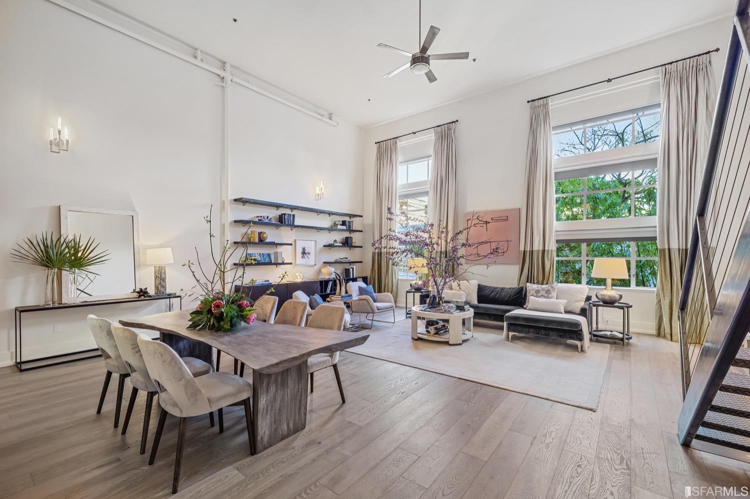 Photo #3: 425081556 Listing 