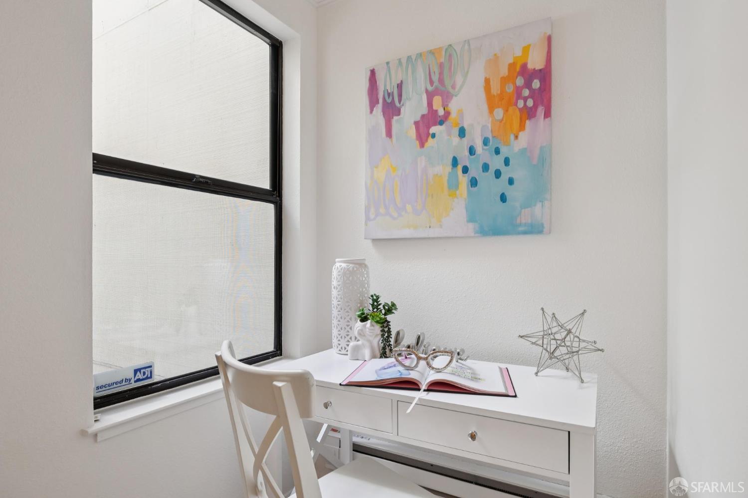 Detail Gallery Image 33 of 45 For 1365 Scott St #2,  San Francisco,  CA 94115 - 2 Beds | 1/1 Baths