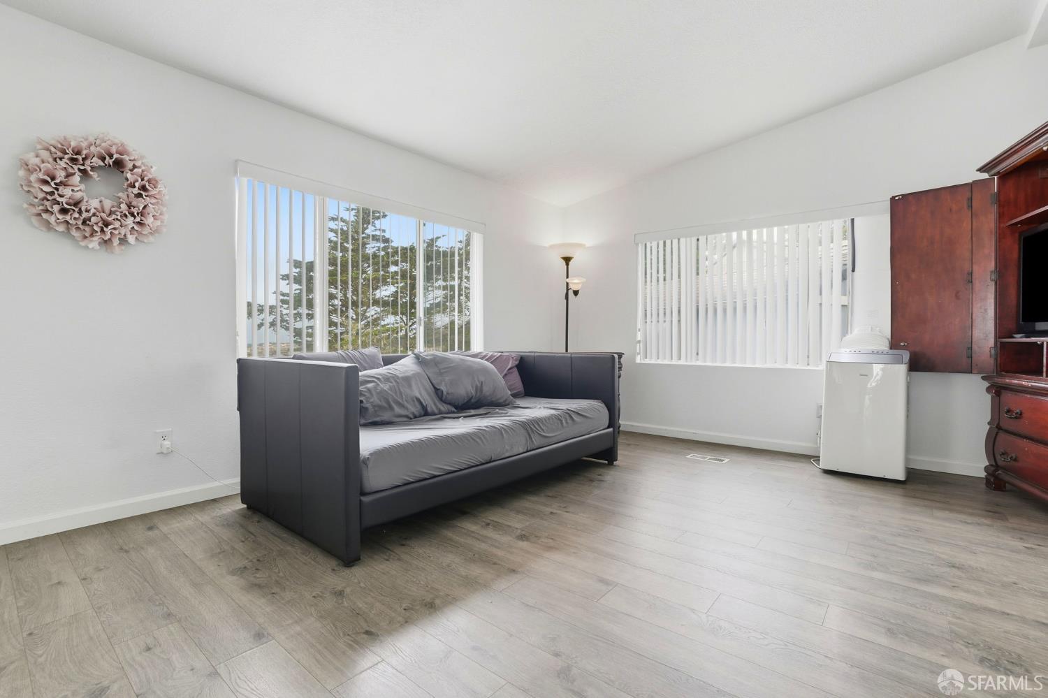 Detail Gallery Image 13 of 35 For 236 Seashore Dr, Daly City,  CA 94014 - 0 Beds | 0 Baths