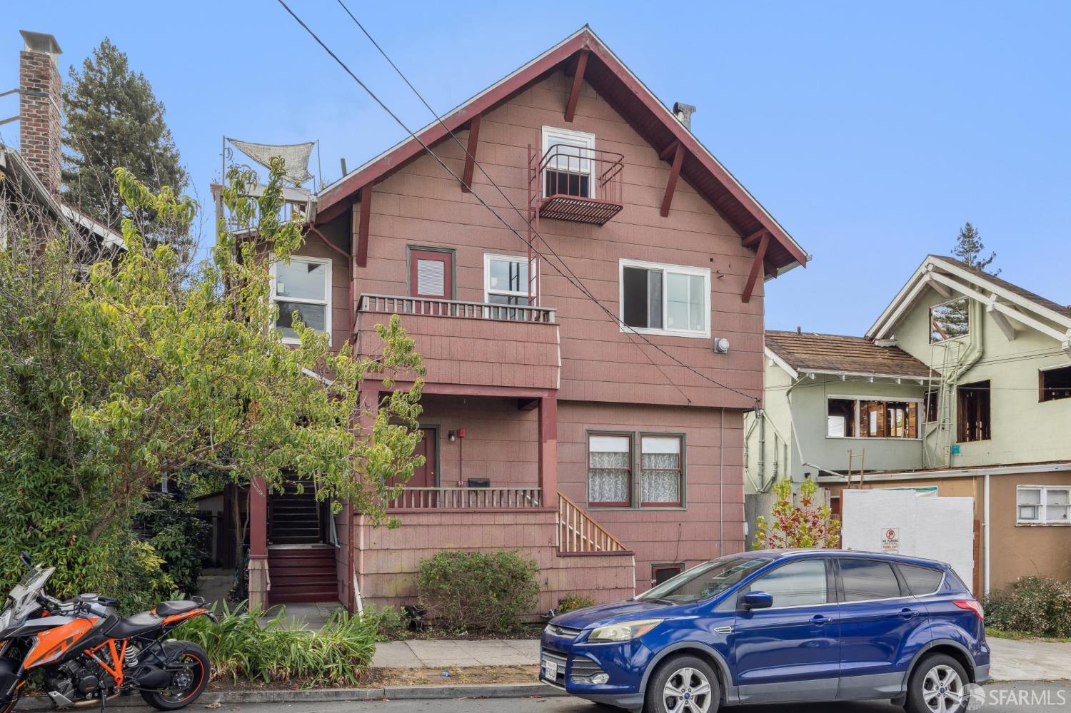 Detail Gallery Image 5 of 25 For 2732 Parker St, Berkeley,  CA 94704 - – Beds | – Baths