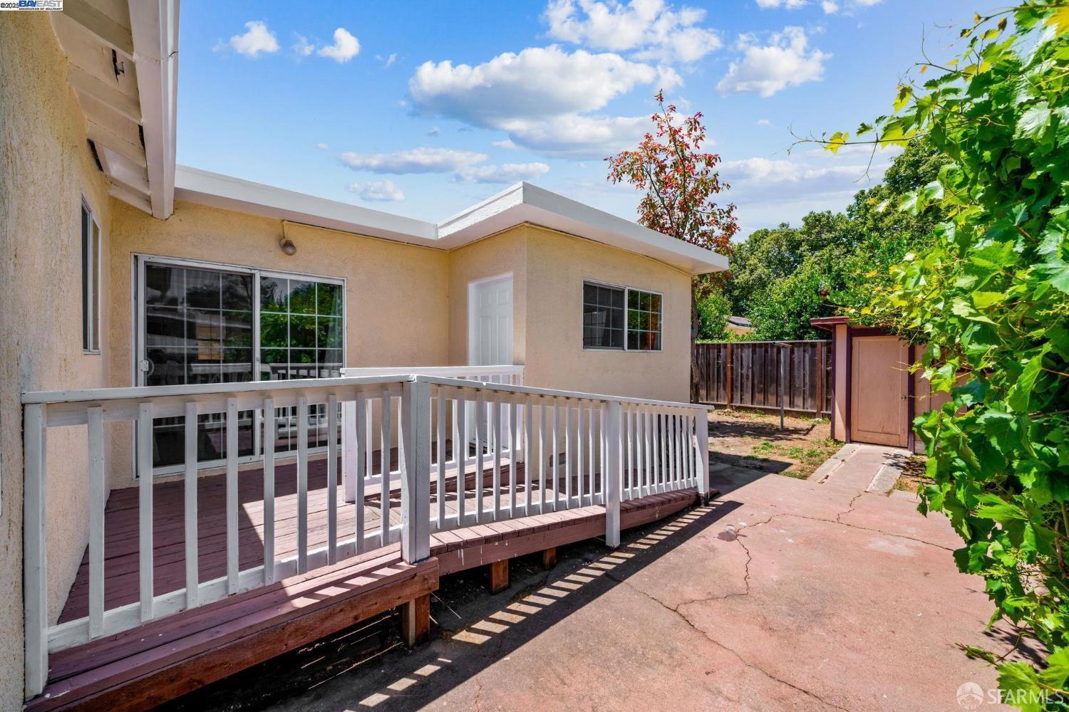 Detail Gallery Image 45 of 48 For 16829 Daryl Ave, San Lorenzo,  CA 94580 - 5 Beds | 2 Baths