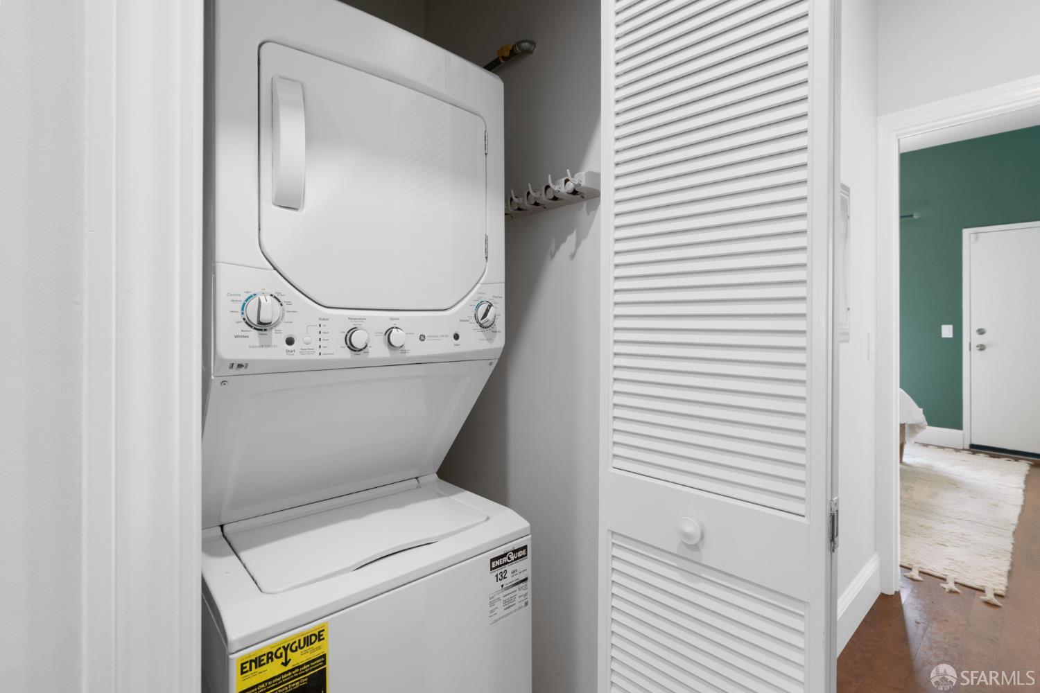 Detail Gallery Image 22 of 29 For 558 Central Ave, San Francisco,  CA 94117 - 2 Beds | 2 Baths