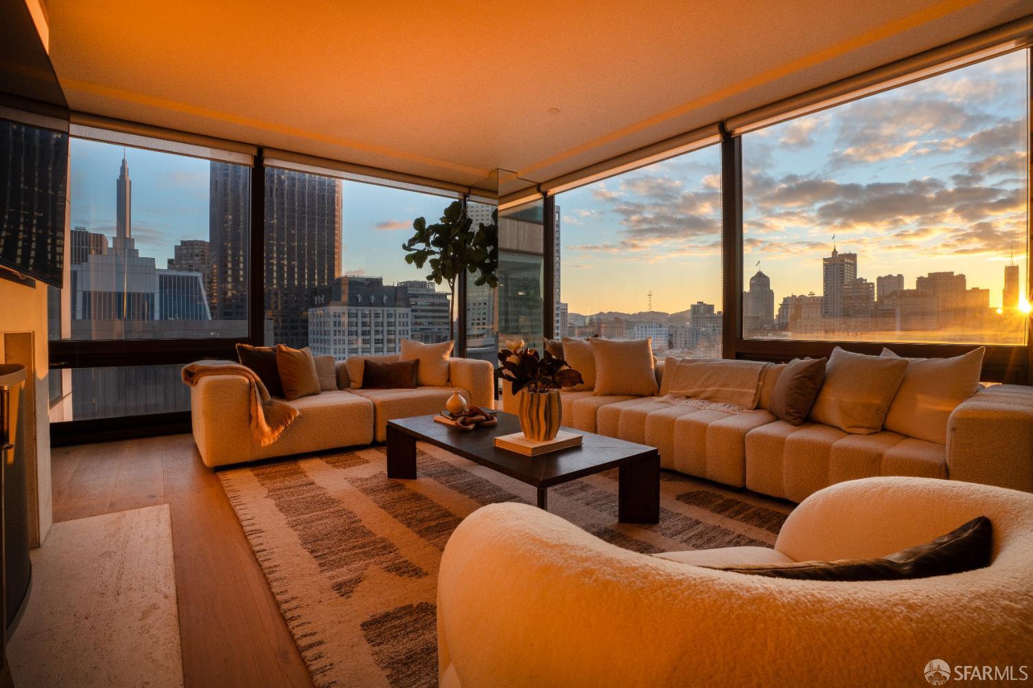 Photo #4: 425057711 Listing 
